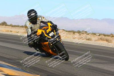 media/Jan-13-2024-SoCal Trackdays (Sat) [[9c032fe5aa]]/Turn 14 Inside (150pm)/